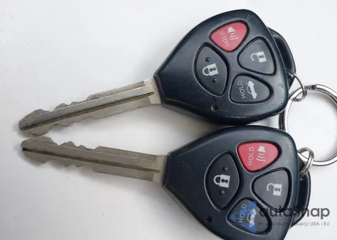 2009 Toyota Corolla S из США, поврежденный, VIN 2T1BU40E89C114590